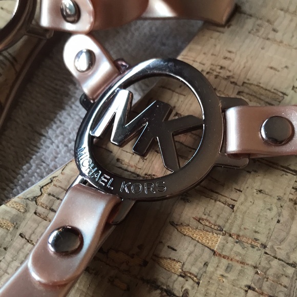 Michael Kors sandals - Picture 2 of 6